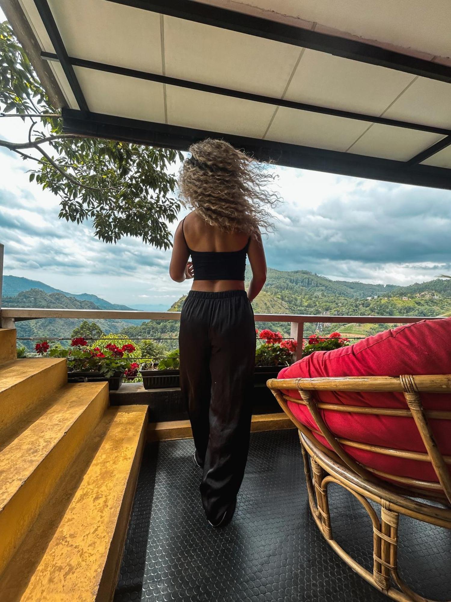 Ella Hide View Hotell Exteriör bild